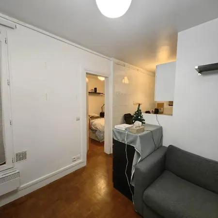 Cozy Little In Daire Paris